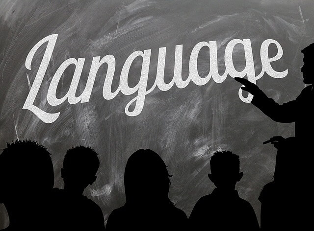 Szybka nauka języka – kilka porad jak stać się miejscowym